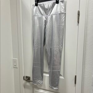 Aerie Shiny Silver Leggings